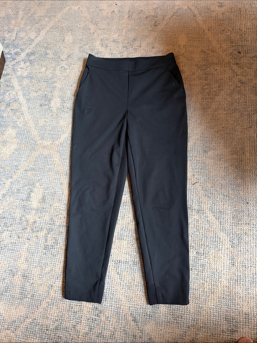 Ministry of Supply Black Cropped Ankle Pants
